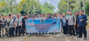 foto bersama setelah musyawarah dilaksanakan
